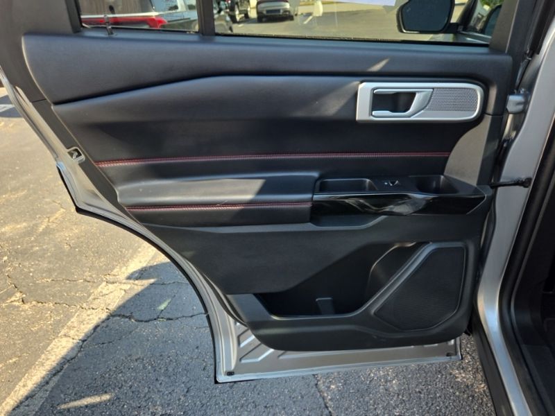 Used 2023 Ford Explorer SUV