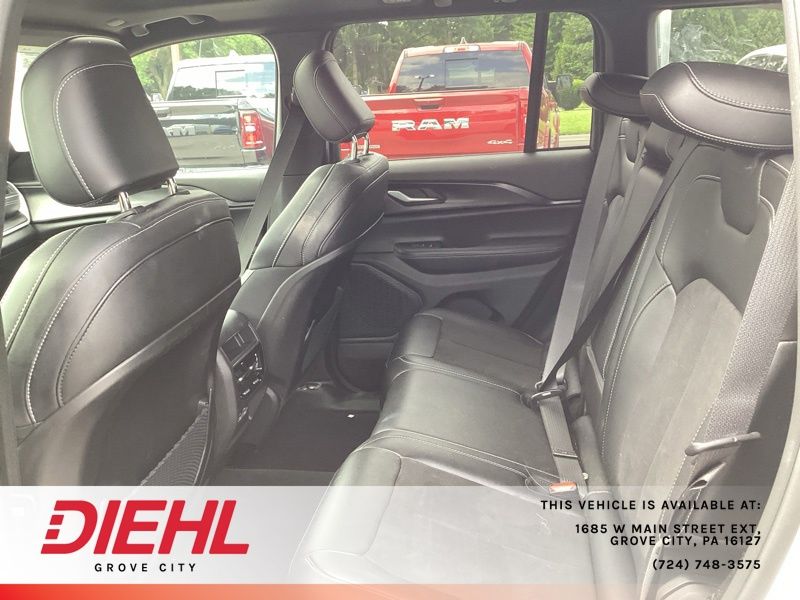 Used 2023 Jeep Grand Cherokee SUV