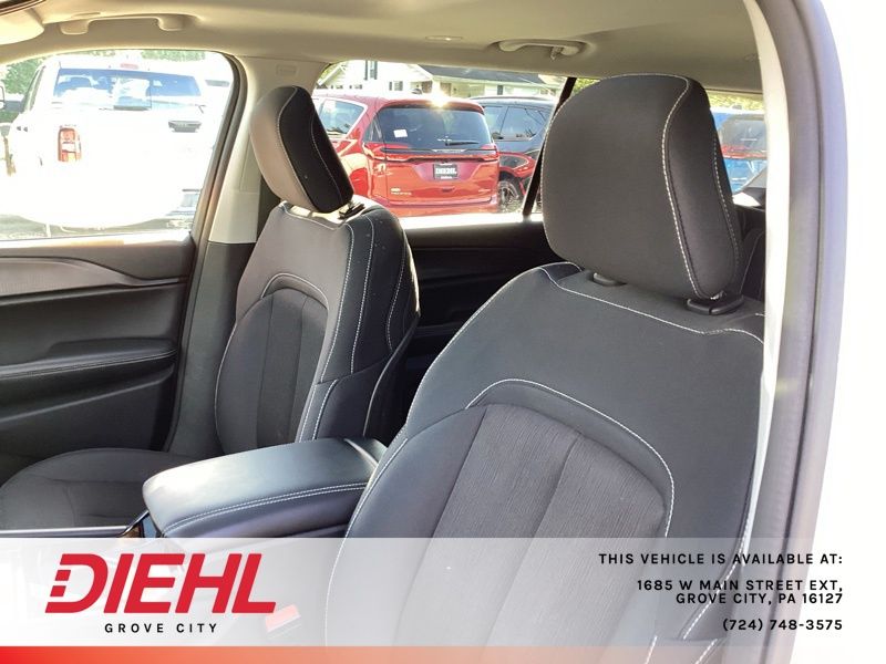 Used 2023 Jeep Grand Cherokee L SUV