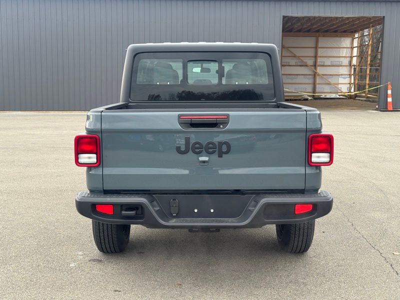 New 2026 Jeep Gladiator Truck