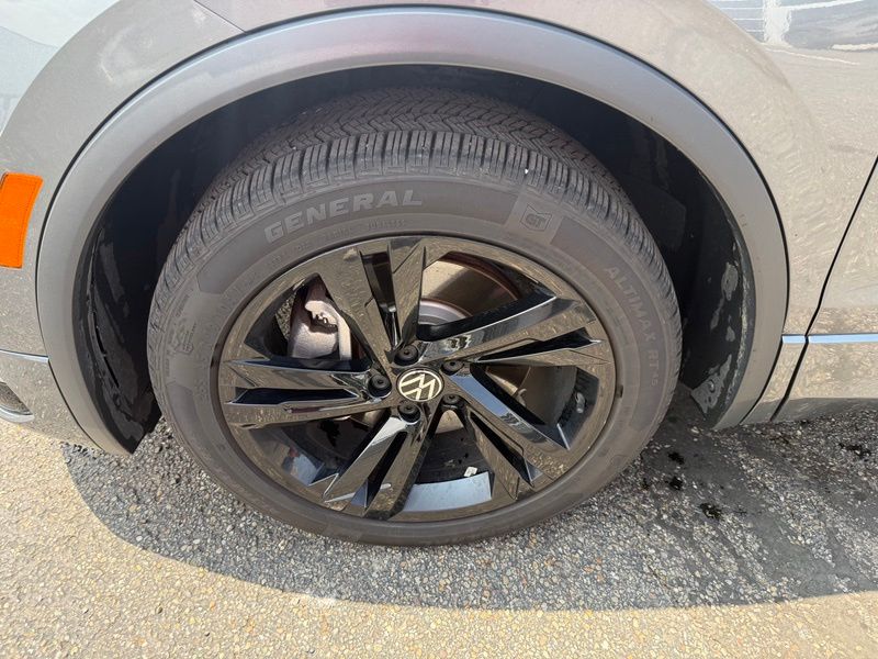 Used 2023 Volkswagen Tiguan SUV