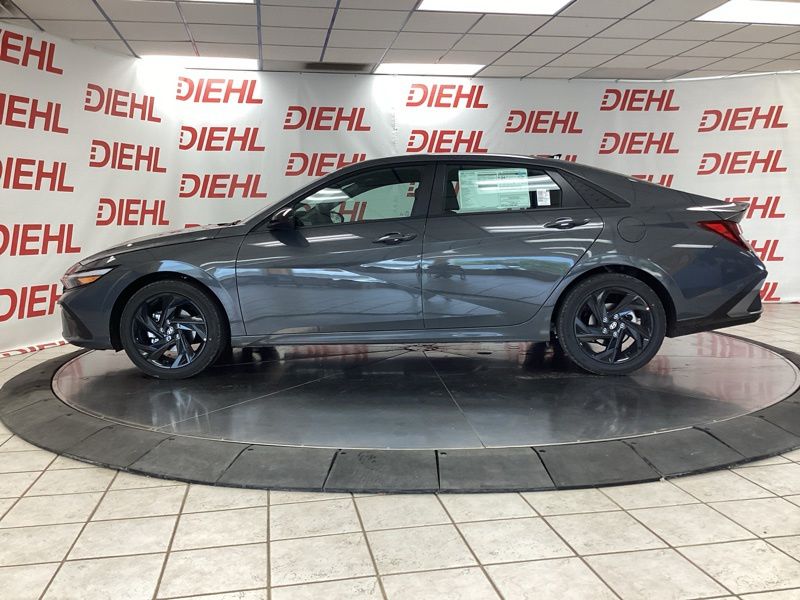 New 2026 Hyundai Elantra Sedan