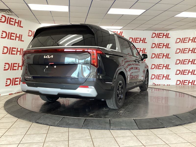 New 2026 Kia Carnival MPV Van