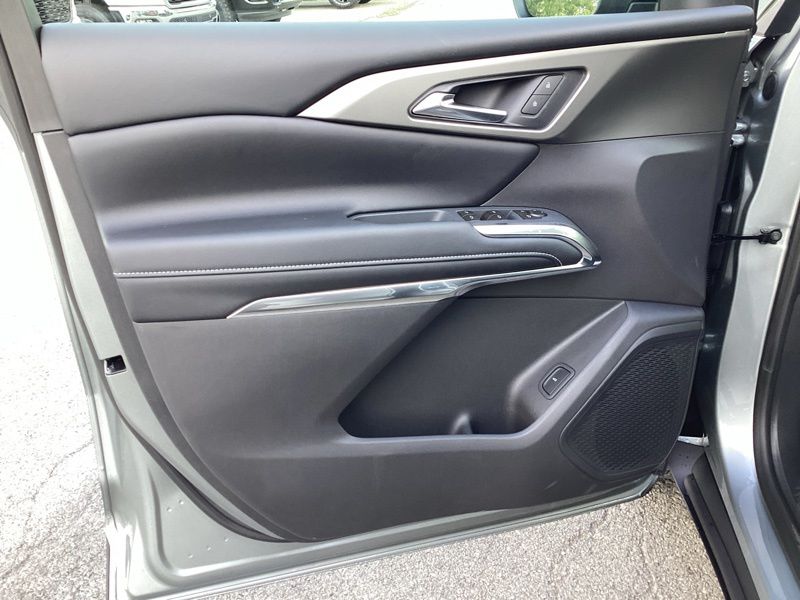 New 2027 Chevrolet Traverse SUV