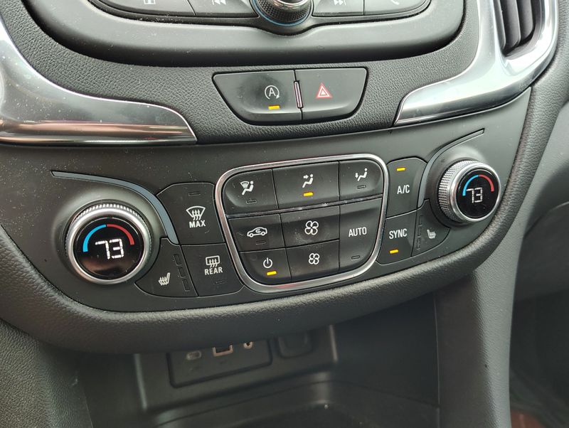 Used 2022 Chevrolet Equinox SUV