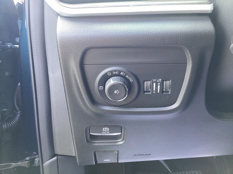 New 2027 Jeep Grand Cherokee SUV