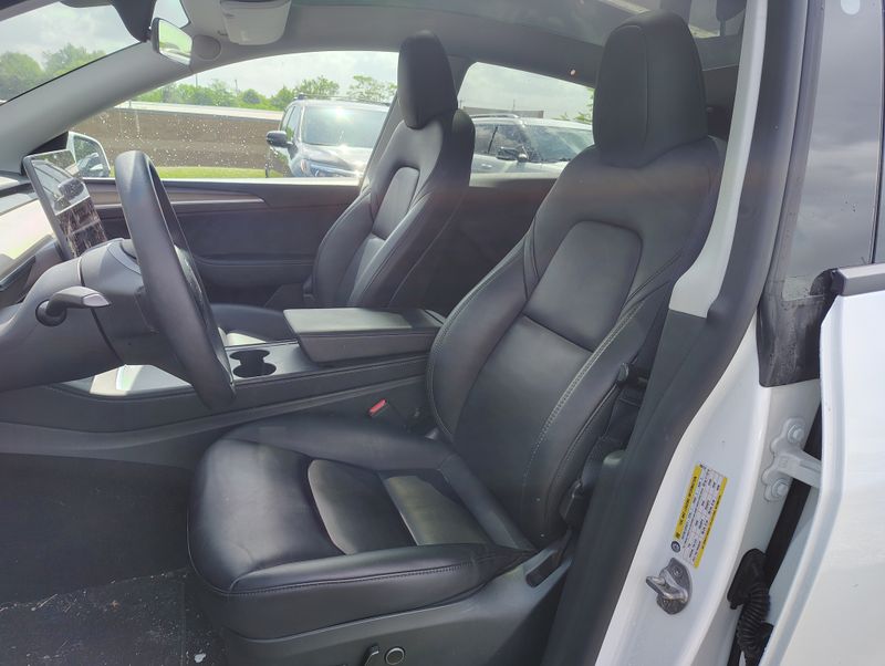 Used 2025 Tesla Model Y SUV