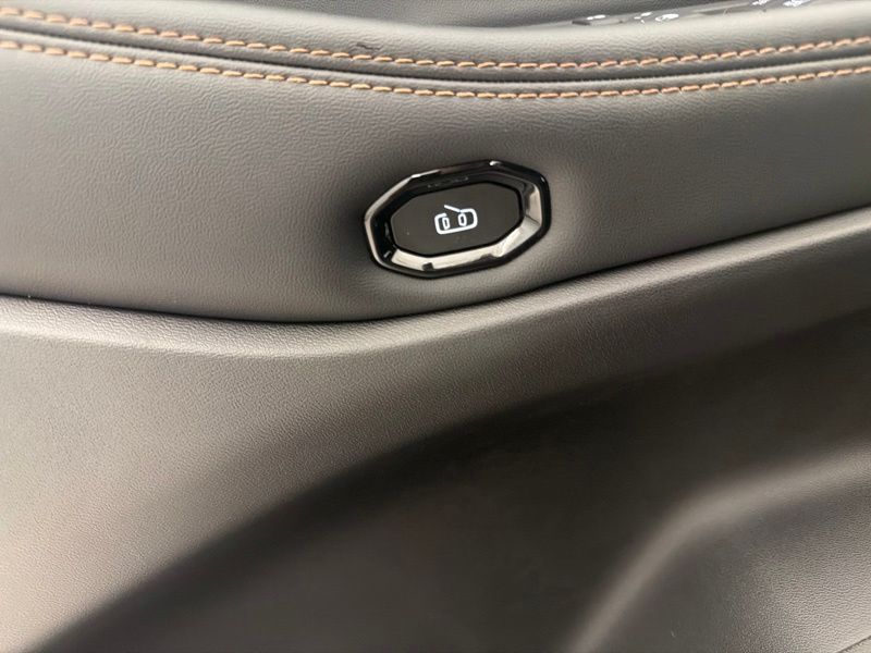 New 2026 Jeep Cherokee SUV
