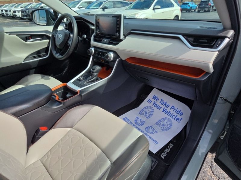 Used 2019 Toyota RAV4 SUV
