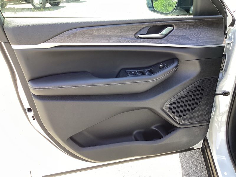 New 2026 Jeep Grand Cherokee SUV