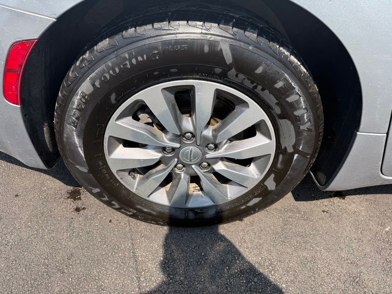 Used 2019 Chrysler Pacifica Van