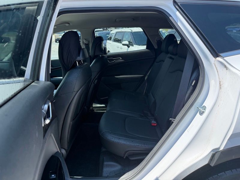 Used 2025 Kia Sportage SUV