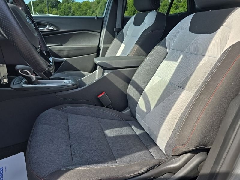 Used 2024 Chevrolet Trax SUV