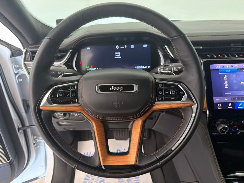 Used 2025 Jeep Grand Cherokee L SUV