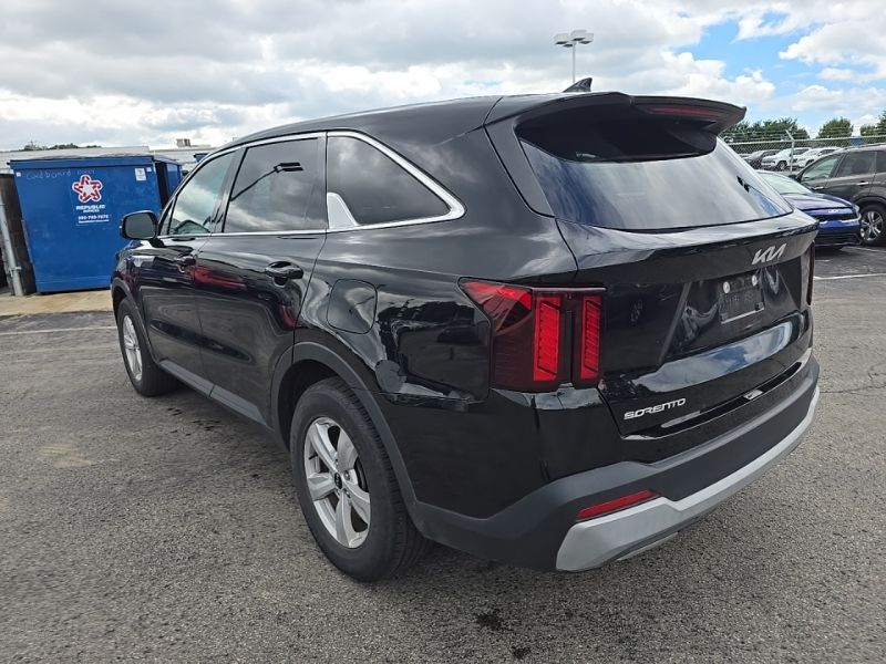 Used 2024 Kia Sorento SUV