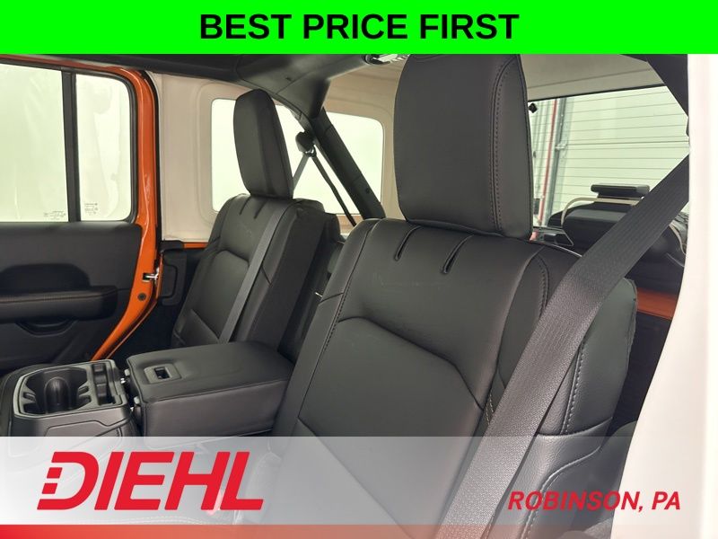 New 2026 Jeep Wrangler SUV