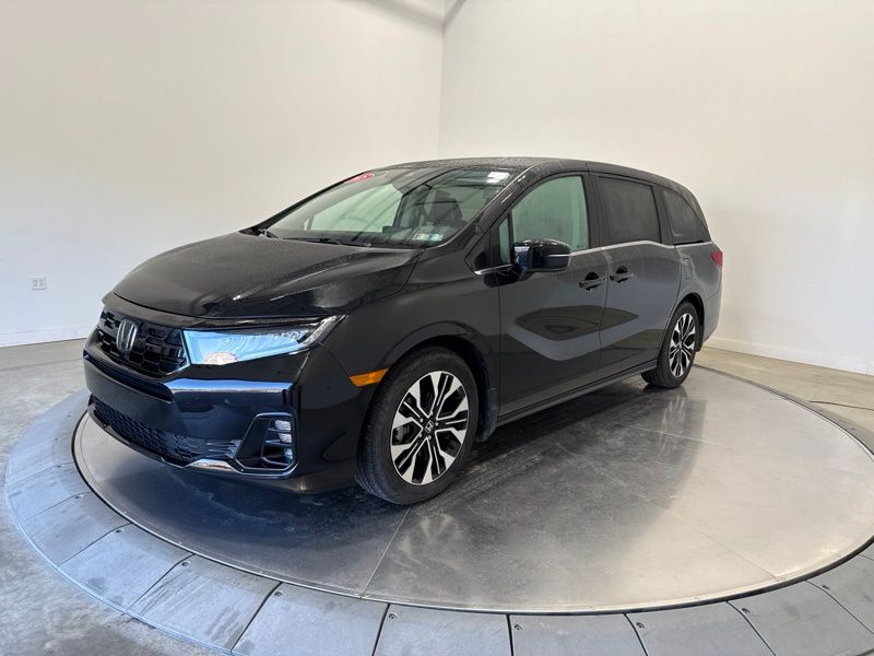 Used 2025 Honda Odyssey Van