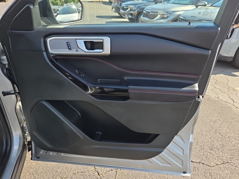 Used 2023 Ford Explorer SUV