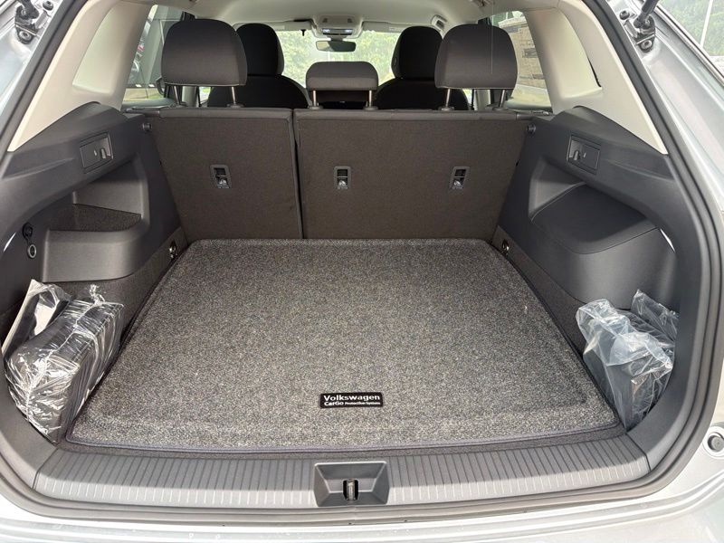 New 2026 Volkswagen Tiguan SUV