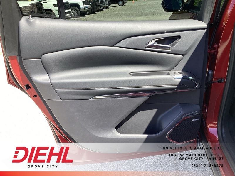 Used 2024 Chevrolet Traverse SUV