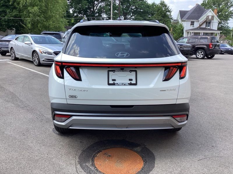 New 2026 Hyundai Tucson Hybrid SUV