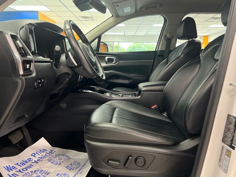 Used 2023 Kia Sorento Hybrid SUV