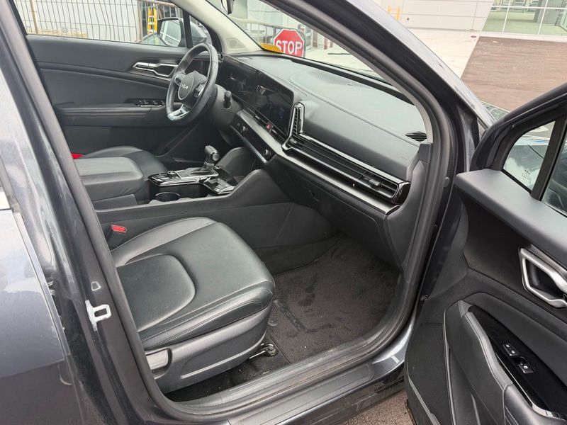 Used 2024 Kia Sportage SUV