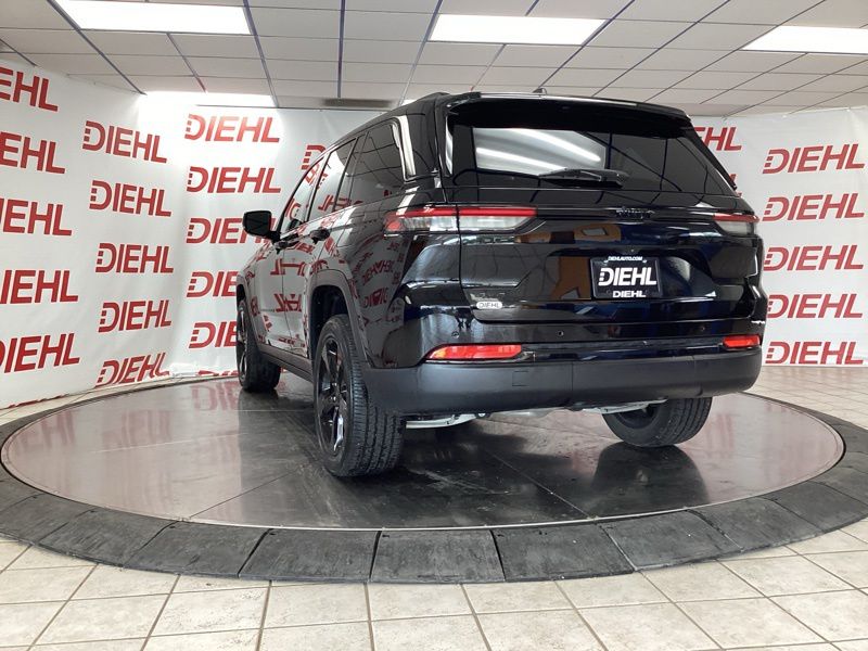 Used 2024 Jeep Grand Cherokee SUV