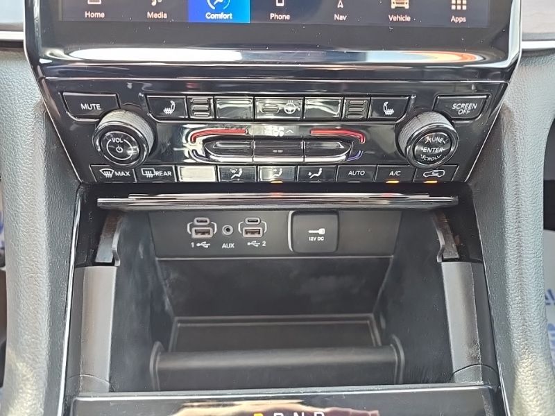 Used 2023 Jeep Grand Cherokee L SUV