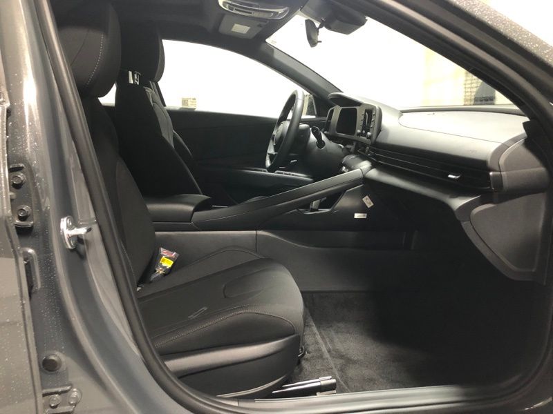 New 2026 Hyundai Elantra Sedan