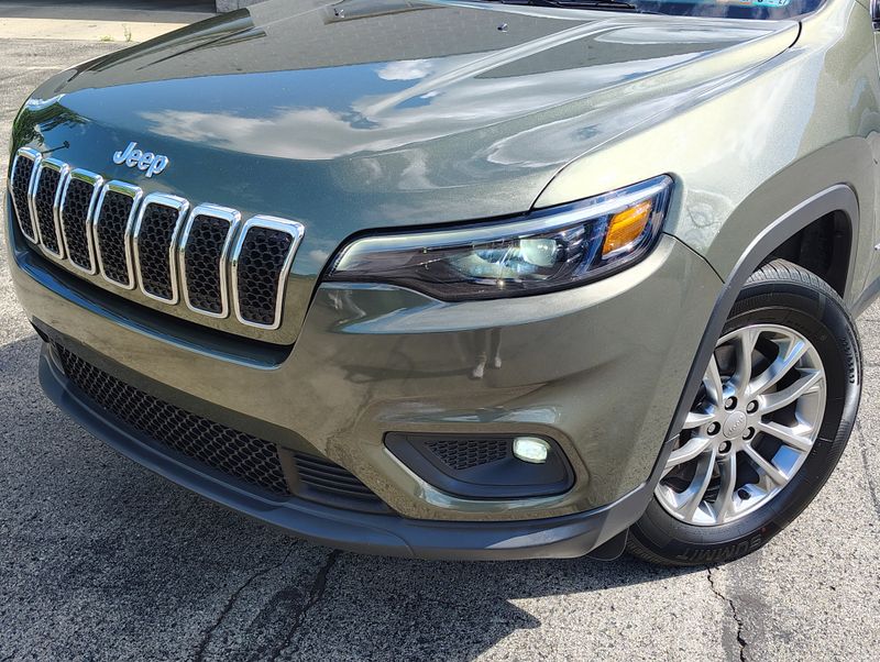 Used 2019 Jeep Cherokee SUV