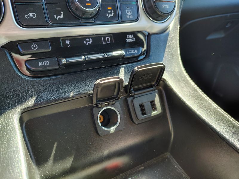 Used 2018 GMC Yukon SUV