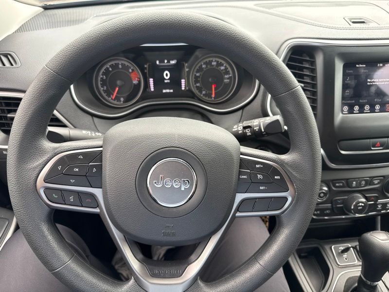 Used 2019 Jeep Cherokee SUV