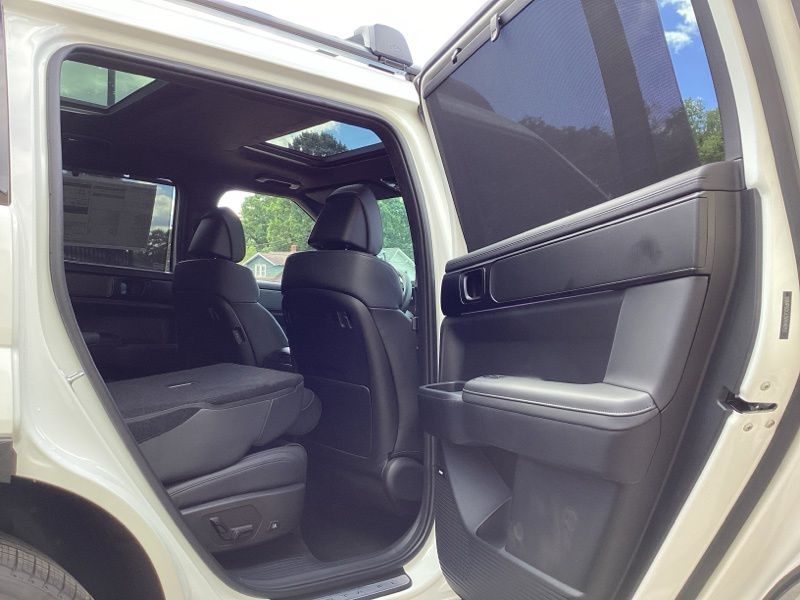 New 2027 Hyundai Santa Fe SUV