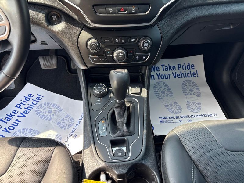 Used 2021 Jeep Cherokee SUV