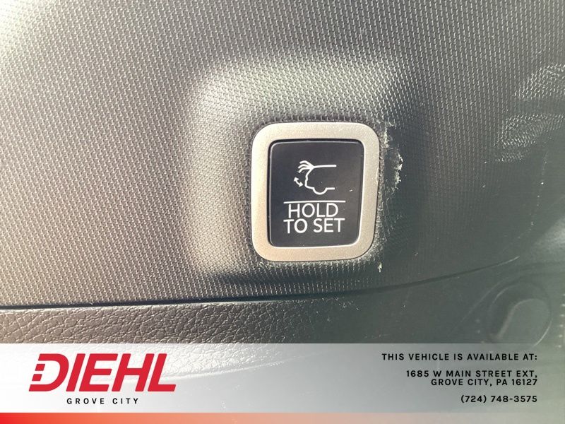 Used 2023 Jeep Grand Cherokee SUV