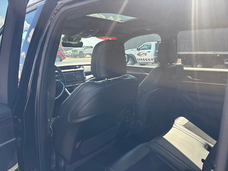 Used 2026 Jeep Grand Cherokee SUV