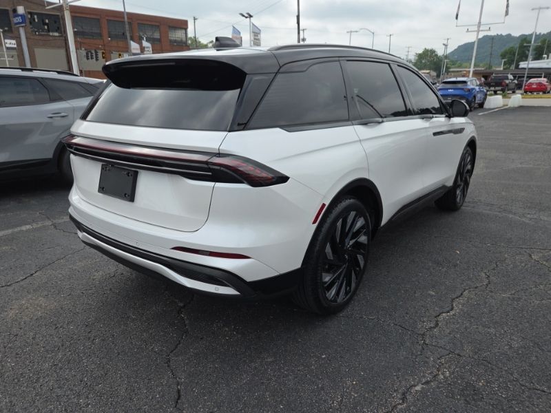 Used 2025 Lincoln Nautilus SUV