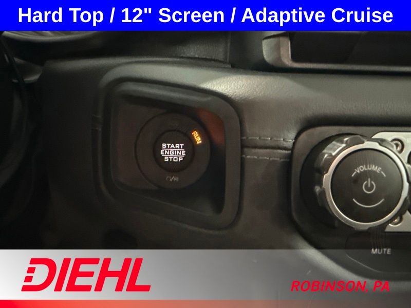 Used 2025 Jeep Wrangler SUV