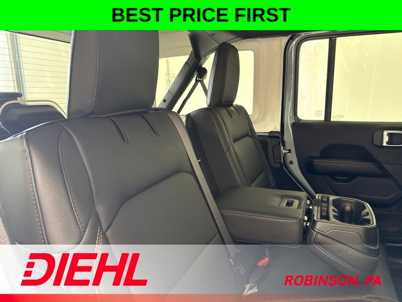 New 2026 Jeep Wrangler SUV