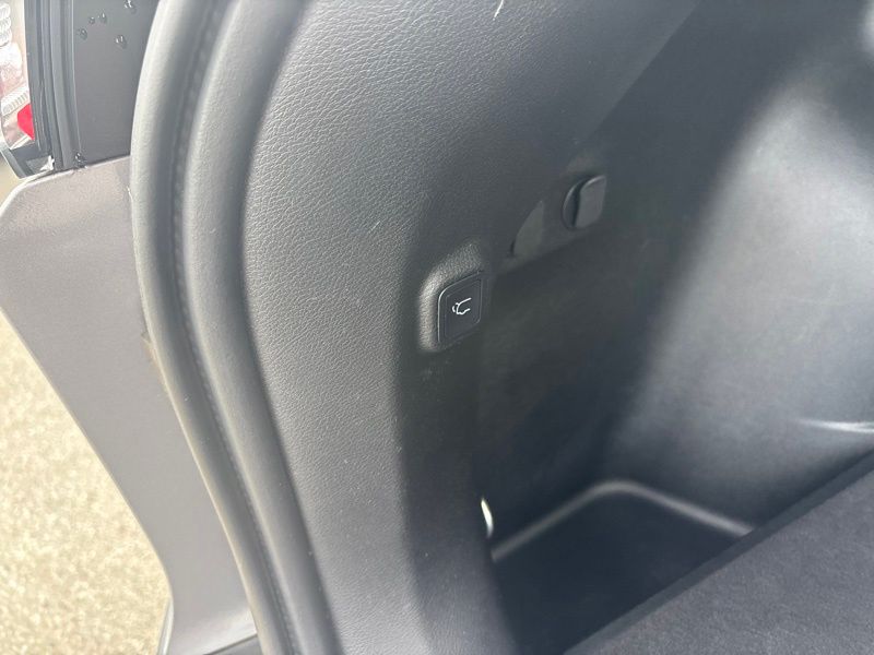 Used 2022 Jeep Cherokee SUV