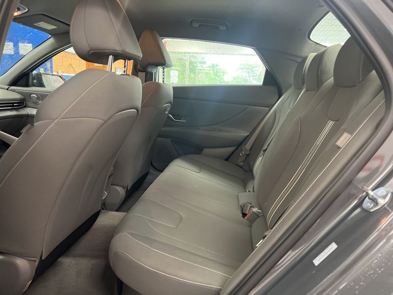 Used 2025 Hyundai Elantra Hybrid Sedan