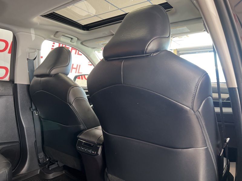 Used 2023 Toyota Highlander Hybrid SUV