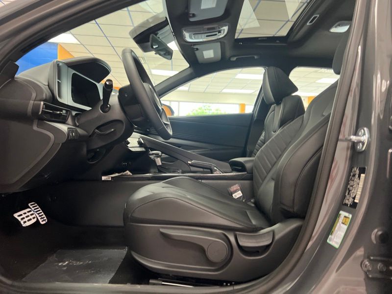 New 2026 Hyundai Elantra Sedan