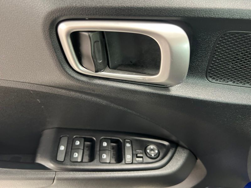 Used 2023 Hyundai Venue SUV