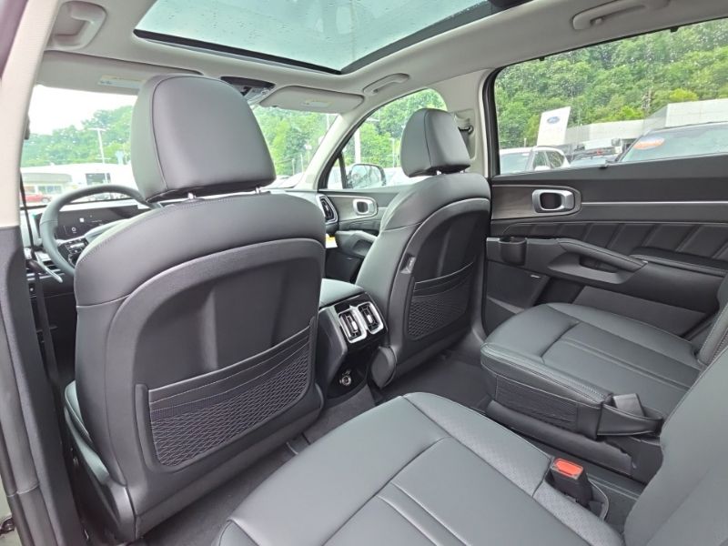 New 2026 Kia Sorento SUV