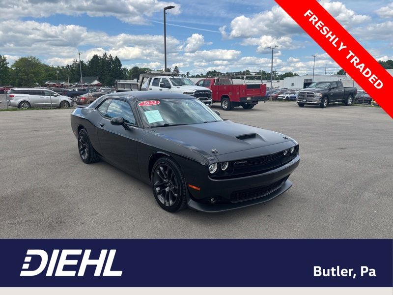 2023 Dodge Challenger R/T RWD