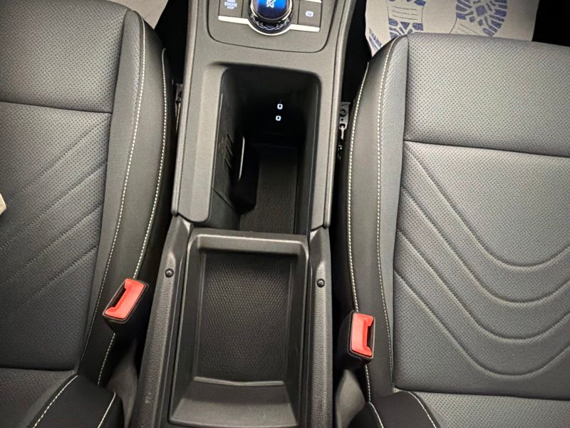 Used 2025 Volkswagen Tiguan SUV