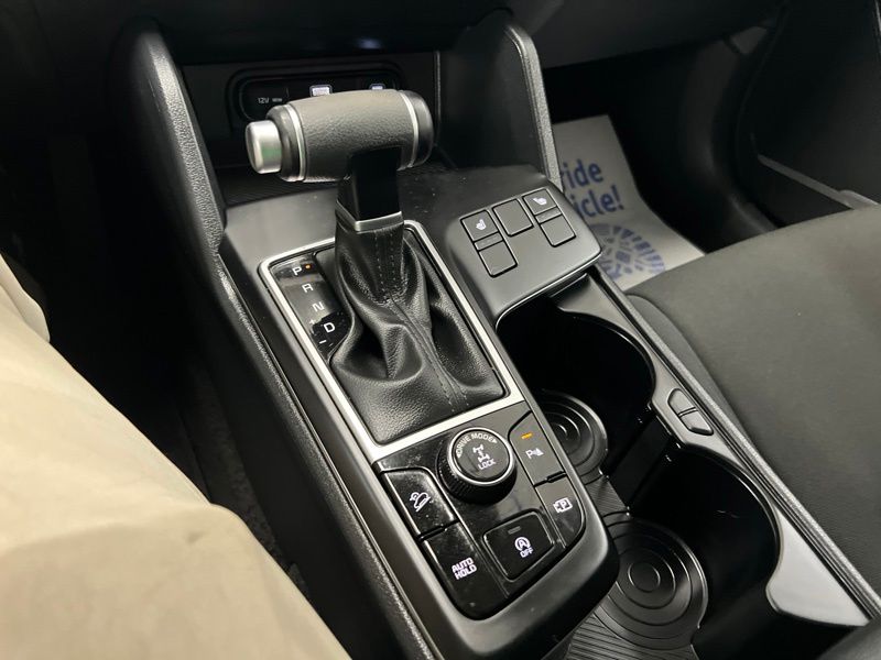 Used 2025 Kia Sportage SUV
