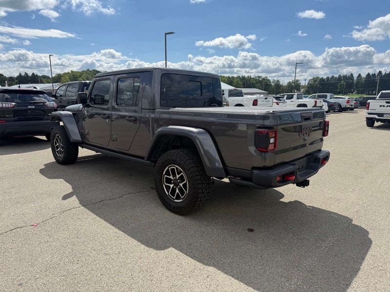 Used 2025 Jeep Gladiator Truck